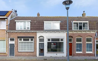 Tussenwoning te koop: Steengracht 7, Sluisdijk Den Helder