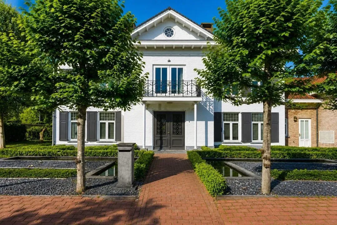 Vrijstaande woning te koop: Steenhof 4, Bavel