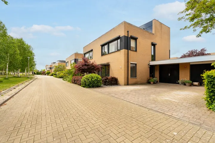 Tussenwoning te koop: Steenhouwerstraat 22, Schoonhorst Zwolle