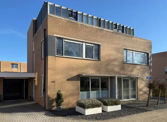 Tussenwoning te koop: Steenhouwerstraat 33, Schoonhorst Zwolle