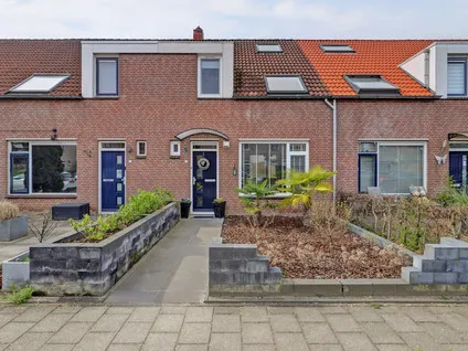 Tussenwoning te koop: Steenplaat 7, Eerste woonwijk Zeewolde