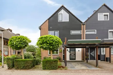 Hoekwoning te koop: Steenplaats 12, Krommeweg-Zuid Hendrik-Ido-Ambacht