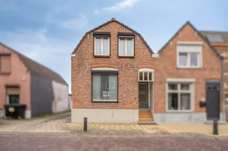 Tussenwoning te koop: Steensedijk 14, Absdaalseweg Hulst