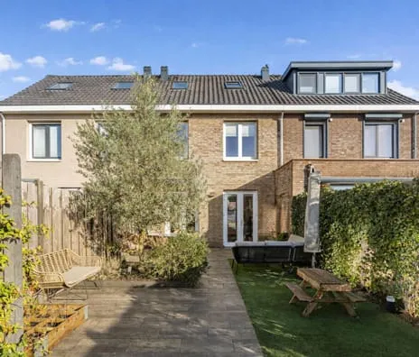 Tussenwoning te koop: Steenstraat 93, De Engk Wijk Bij Duurstede