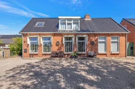 Vrijstaande woning te koop: Steenstrjitte 10, Marrum Marrum