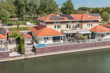 Twee-onder-één-kap te koop: Steenvliet 6, Geldermalsen Middengebied Geldermalsen