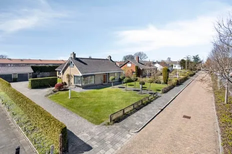 Vrijstaande woning te koop: Steenwijkerweg 42, Wolvega-Staatsliedenbuurt Wolvega