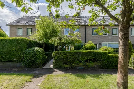 Tussenwoning te koop: Steffenshein 21, Oostereng Laren (Nh)