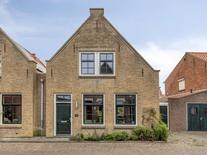 Hoekwoning te koop: Steiltjesstraat 12, Zierikzee binnen de vesten Zierikzee