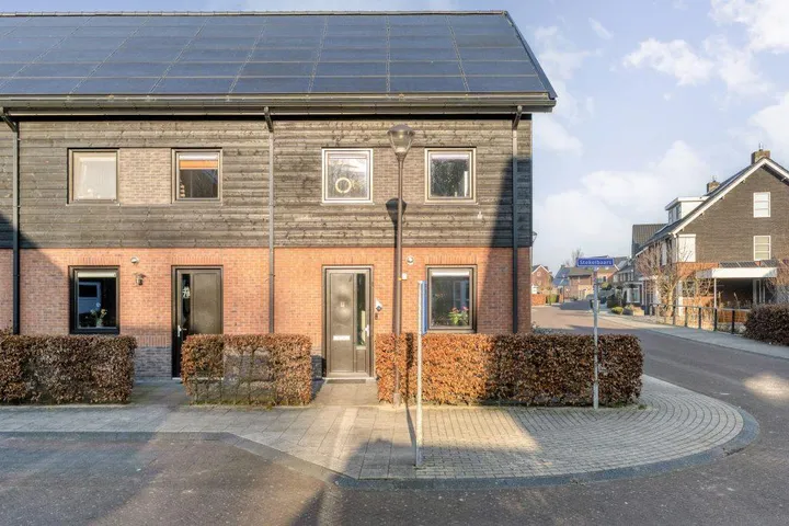 Hoekwoning te koop: Stekelbaars 76, Nieuwleusen