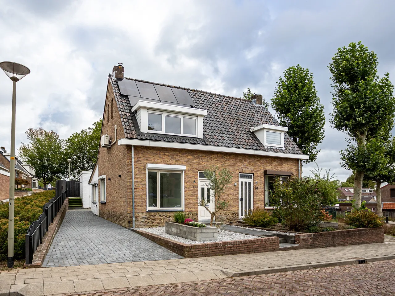 Twee-onder-één-kap te koop: Stekkenberg 34, Groesbeek
