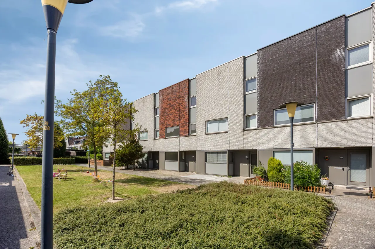 Tussenwoning te koop: Stellendamstraat 219, Zoetermeer