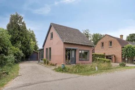 Vrijstaande woning te koop: Stellestraat 11, Buitengebied Hulst Hulst