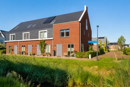 Hoekwoning te koop: Stelling van Amsterdam 12, Middenbeemster