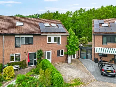 Tussenwoning te koop: Stellingmolenstraat 67, Molenbuurt Oost Almere