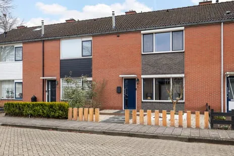 Tussenwoning te koop: Stelmakershof 5, Nieuw-Dordrecht