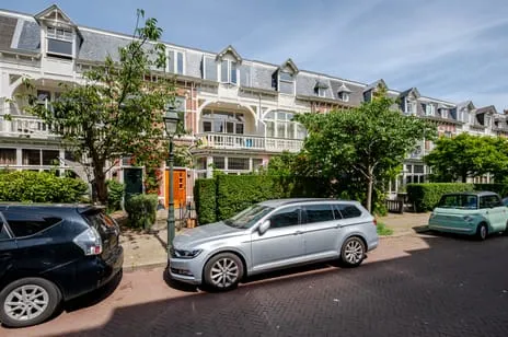 Tussenwoning te koop: Stephensonstraat 25, Koningsplein e.o. 'S-Gravenhage