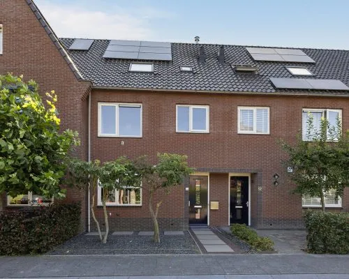 Tussenwoning te koop: Sterappel 54, Barneveld