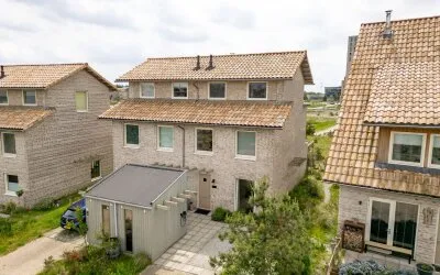 Twee-onder-één-kap te koop: Sterduinstraat 115, Duin Noord Almere