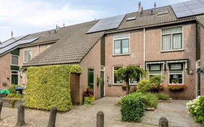 Tussenwoning te koop: Sterkenburg 14, Hoogdorp Heemskerk
