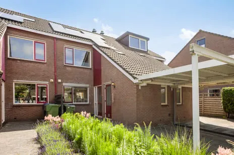 Tussenwoning te koop: Sterrekroos 73, Cellesbroek Kampen