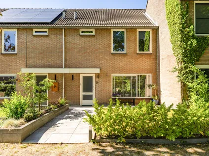 Tussenwoning te koop: Sterremuurweg 16, Oosterhaar Haren Gn