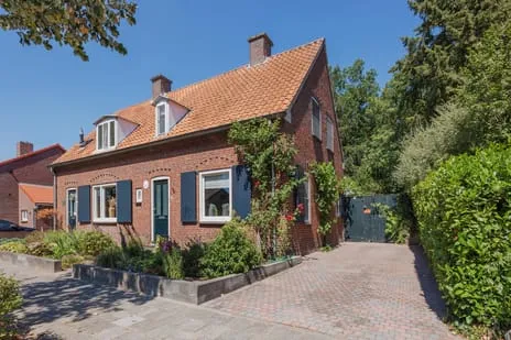 Twee-onder-één-kap te koop: Sterrenbos 12, Well-Oost Well (Li)