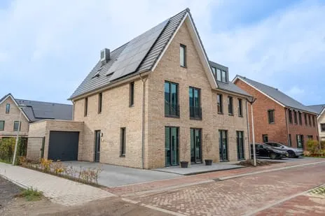Twee-onder-één-kap te koop: Sterrenkroos 1, De Markiezaten Bergen Op Zoom