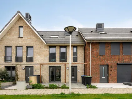 Terraced house for sale: Sterrenkroos 11, De Markiezaten Bergen Op Zoom