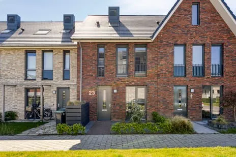 Tussenwoning te koop: Sterrenkroos 23, De Markiezaten Bergen Op Zoom