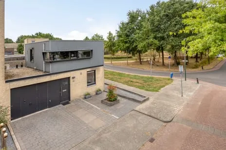 Hoekwoning te koop: Sterrenlaan 21, Hulzebraak Schijndel