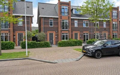 Hoekwoning te koop: Sterreschans 645, Nieuw-Rhijngeest Oegstgeest