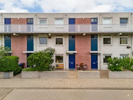 Tussenwoning te koop: Steve Bikostraat 387, Voordorp en Voorveldsepolder Utrecht