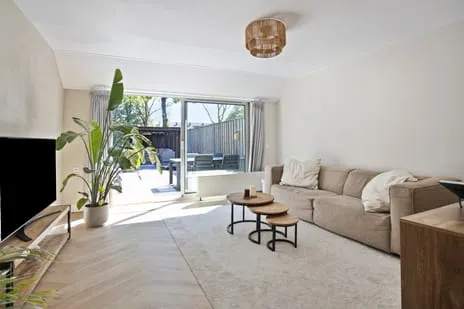Tussenwoning te koop: Steve Bikostraat 99, De Edelstenenbuurt 'S-Hertogenbosch