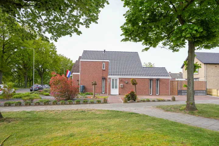 Hoekwoning te koop: Stevensweerterweg 58, Maasbracht Maasbracht