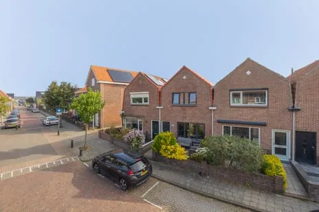 Tussenwoning te koop: Stijntjesduinstraat 38, Zeeheldenbuurt Noordwijk (Zh)
