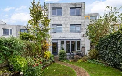 Tussenwoning te koop: Stille Steeg Oost 43, Donken en zanden Amersfoort