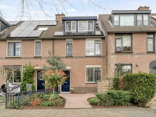 Tussenwoning te koop: Stinzenlaan Noord 150, Broeckland Breukelen