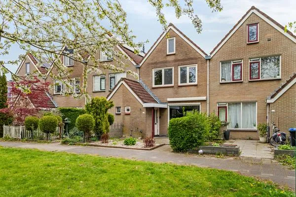 Tussenwoning te koop: Stoelenmakerslaan 66, De Meern-Zuid De Meern
