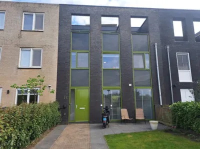 Tussenwoning te koop: Stopperknoop 34, Almere