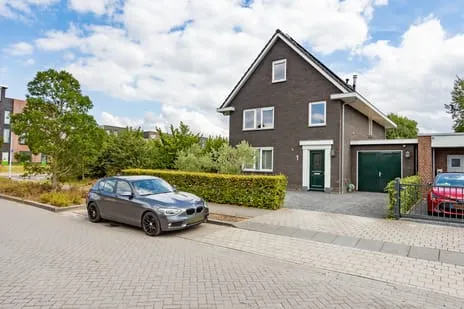 Vrijstaande woning te koop: Stormzeil 1, Almere