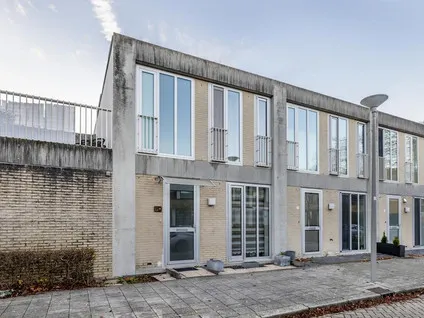 Hoekwoning te koop: Stoutenburg 13, Zuidwijk Rotterdam