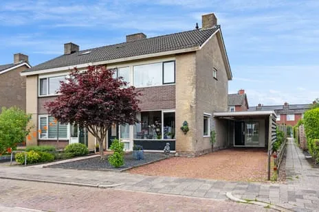 Twee-onder-één-kap te koop: Straat Formosa 78, Veendam-Sorghvliet Veendam