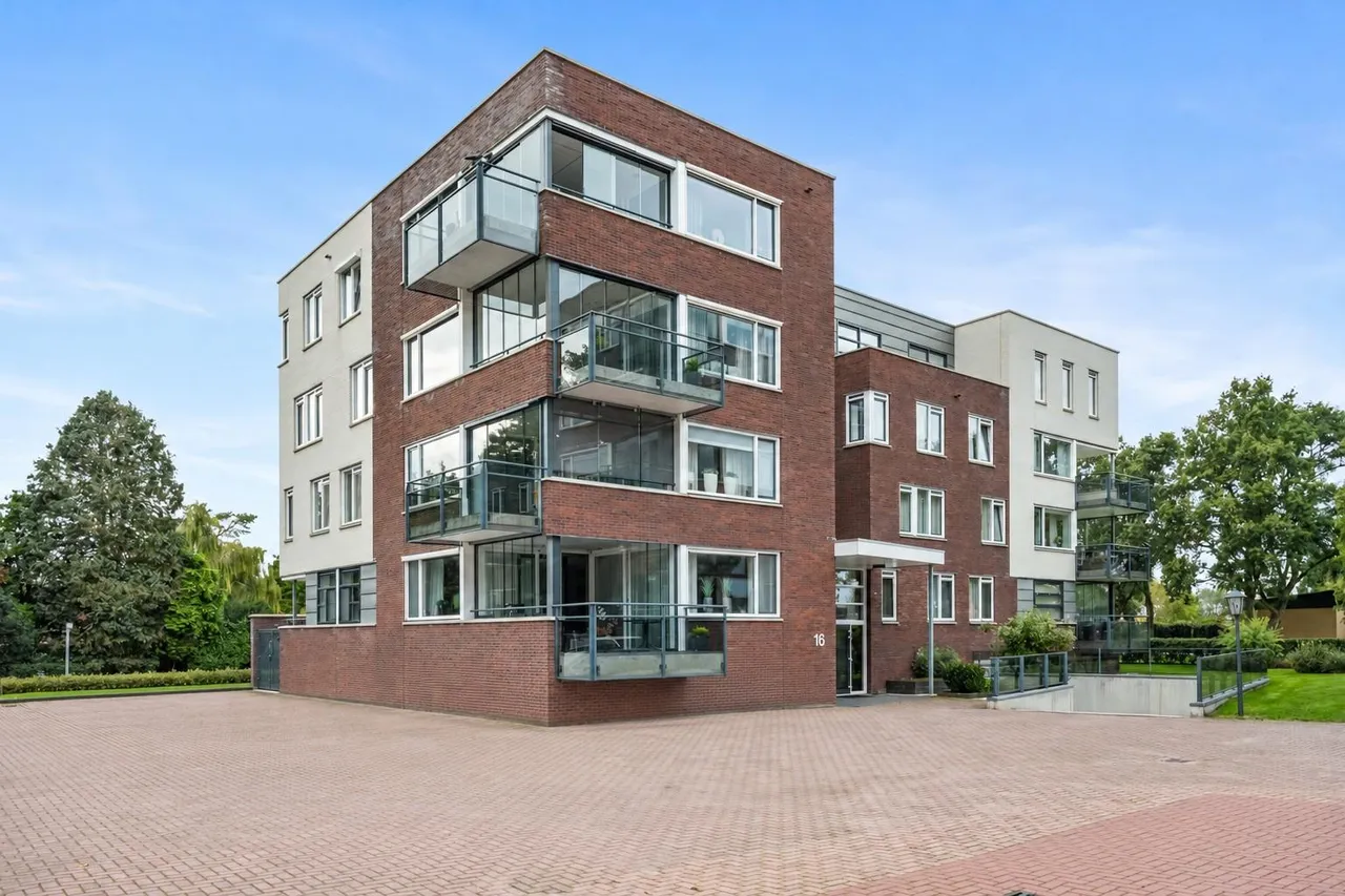Appartement te koop: Straat Magelhaen 16-01, Veendam