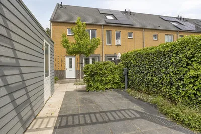 Hoekwoning te koop: Straat van Corsica 219, De Bron-Noord Amersfoort