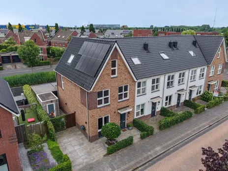 Corner house for sale: Straat van Gibraltar 96, De Bron-Zuid Amersfoort