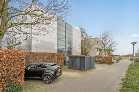 Twee-onder-één-kap te koop: Straat van Ormoes 145, Aziëbuurt Delft
