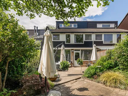 Tussenwoning te koop: Straatsburgsestraat 33, Europesebuurt Zwijndrecht
