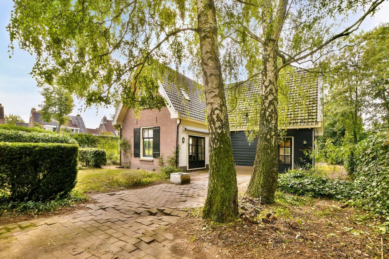 Vrijstaande woning te koop: Straatweg 189, Breukelen