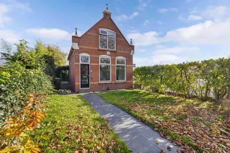 Vrijstaande woning te koop: Straatweg 20, Lemmer-Rienplan Lemmer